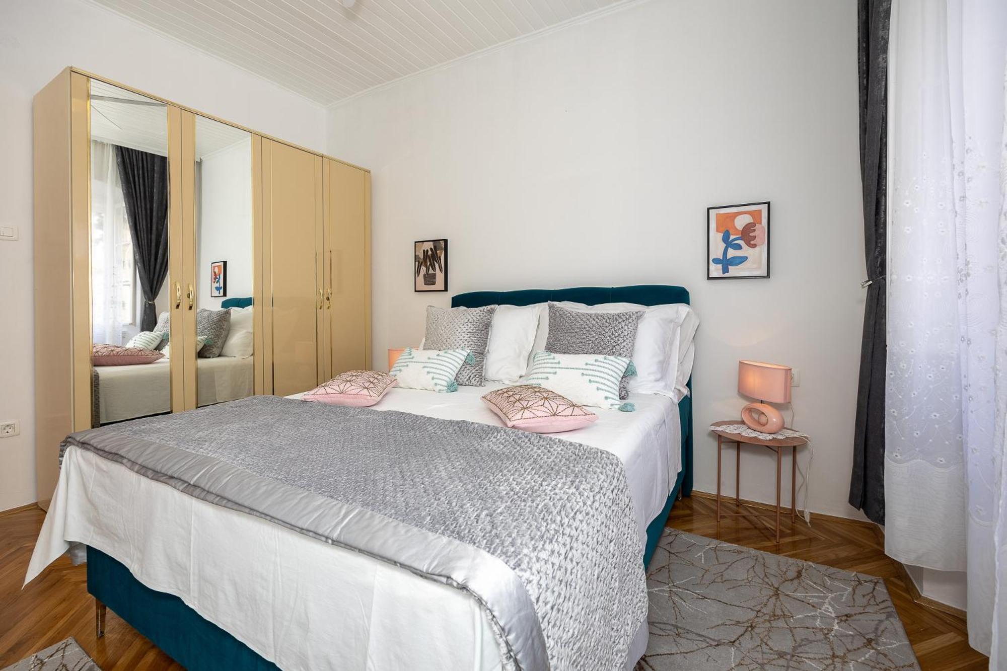 Apartman Iskra 2 Spalato Esterno foto