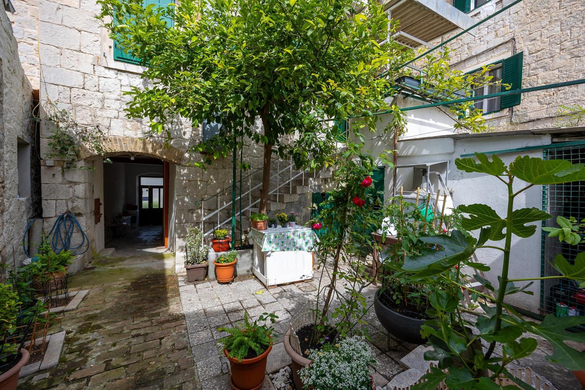 Apartman Iskra 2 Spalato Esterno foto